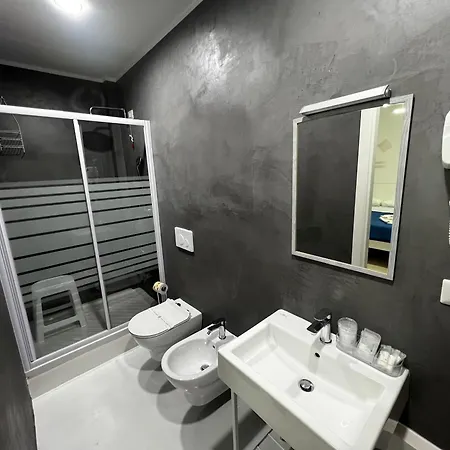 Oda ve Kahvaltı La Piazza Beb