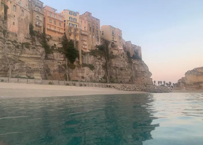 ベッド・アンド・ブレックファスト La Piazza Beb 4*