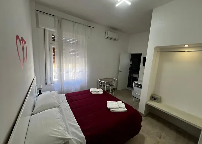 Panzió La Piazza Beb 3*